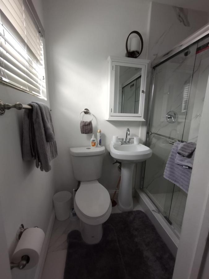 Cheerful 3-Bedroom Home /Ac+ Free Parking North Miami Beach Exterior photo