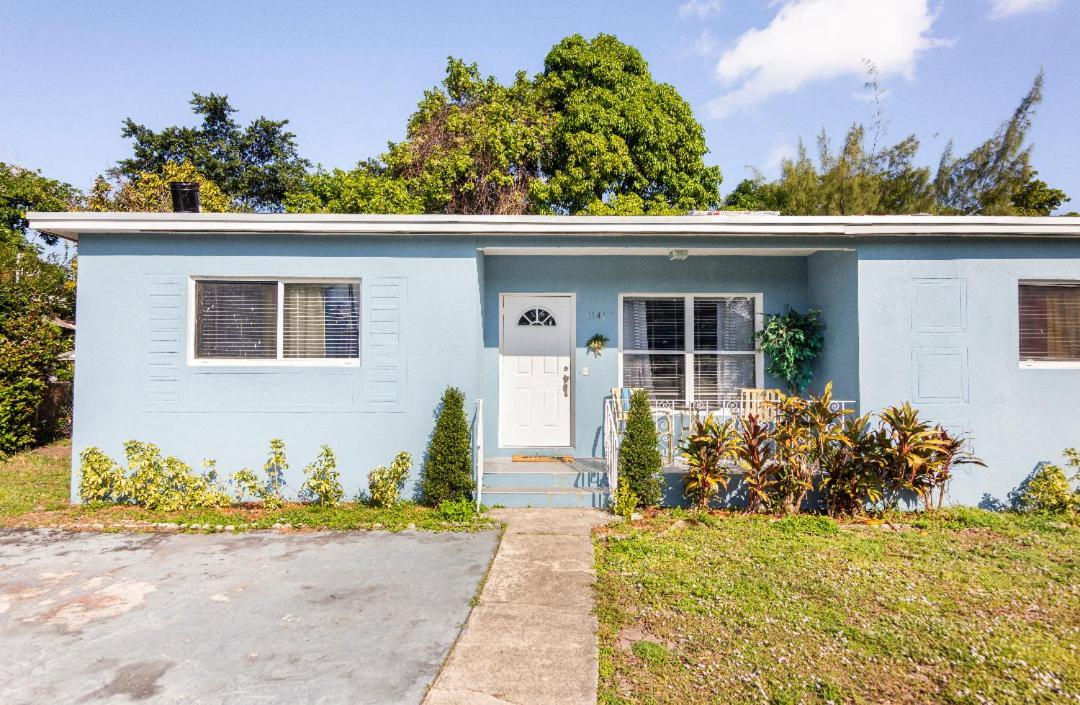 Cheerful 3-Bedroom Home /Ac+ Free Parking North Miami Beach Exterior photo